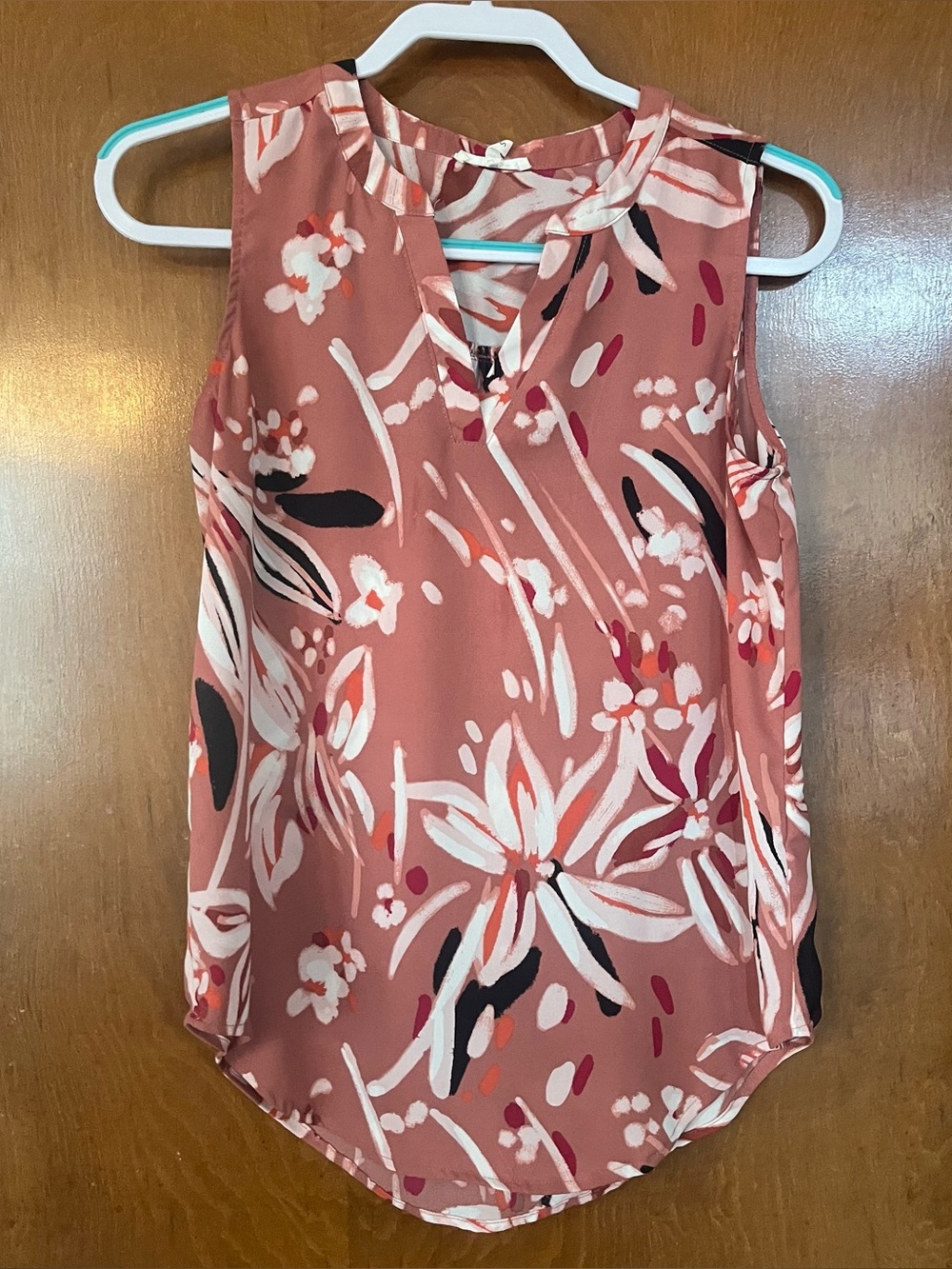 Maurices Rose Floral V-Neck Sleeveless Camisole